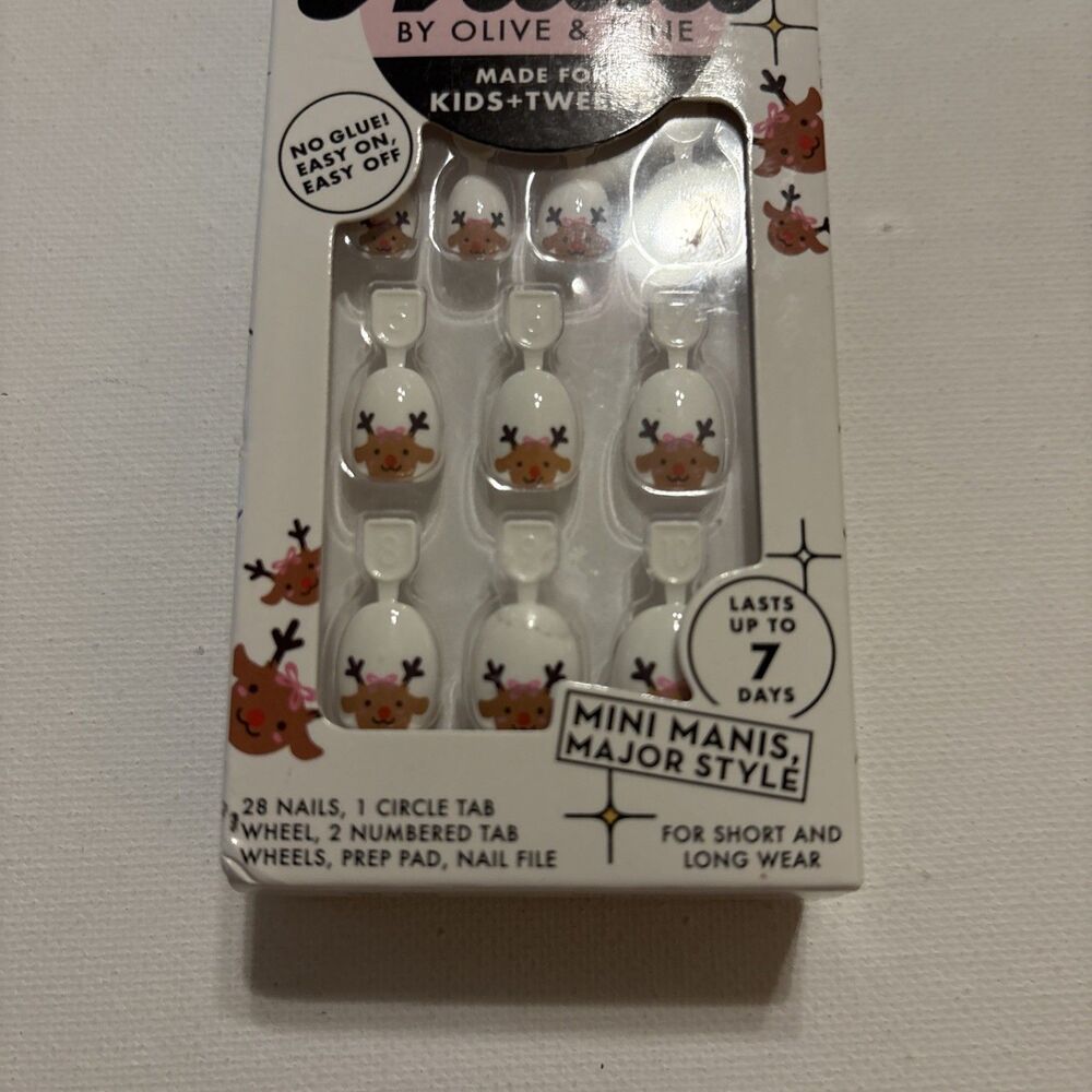 Olive & June Pressies Fake Nails Oh Deer XS S Square Reindeer 28ct New In Box